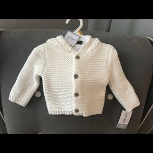 CARTER’S BABY SWEATER